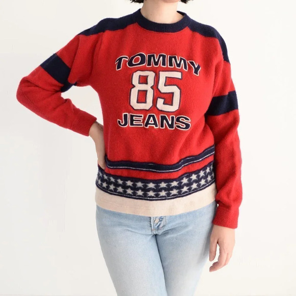 Vintage Tommy 85  Jeans Red & Blue 100% Lambswool Crewneck Sweater - Picture 1 of 15